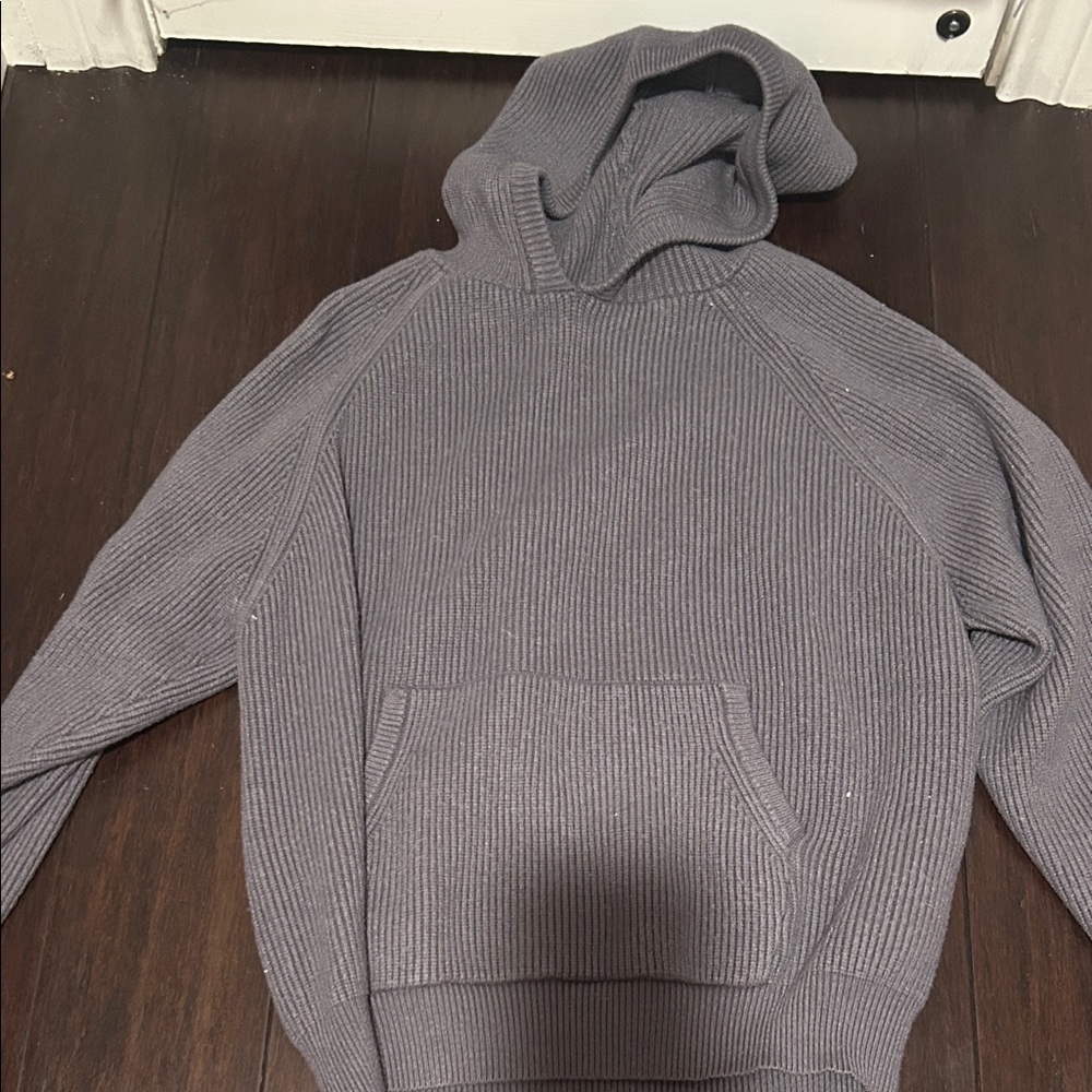 Women’s edikted sweatshirt